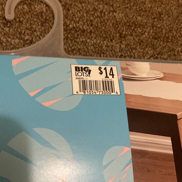 Floral Easter Table Runner - Picture 2 of 10